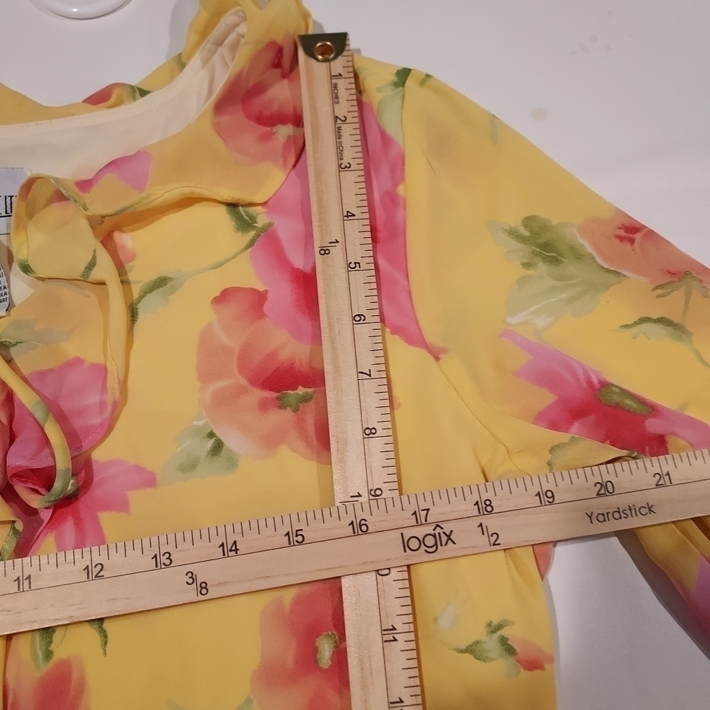 NEW Exaggerated Ruffle Pirate LS Top Blouse - Size 14 - Picture 7 of 10